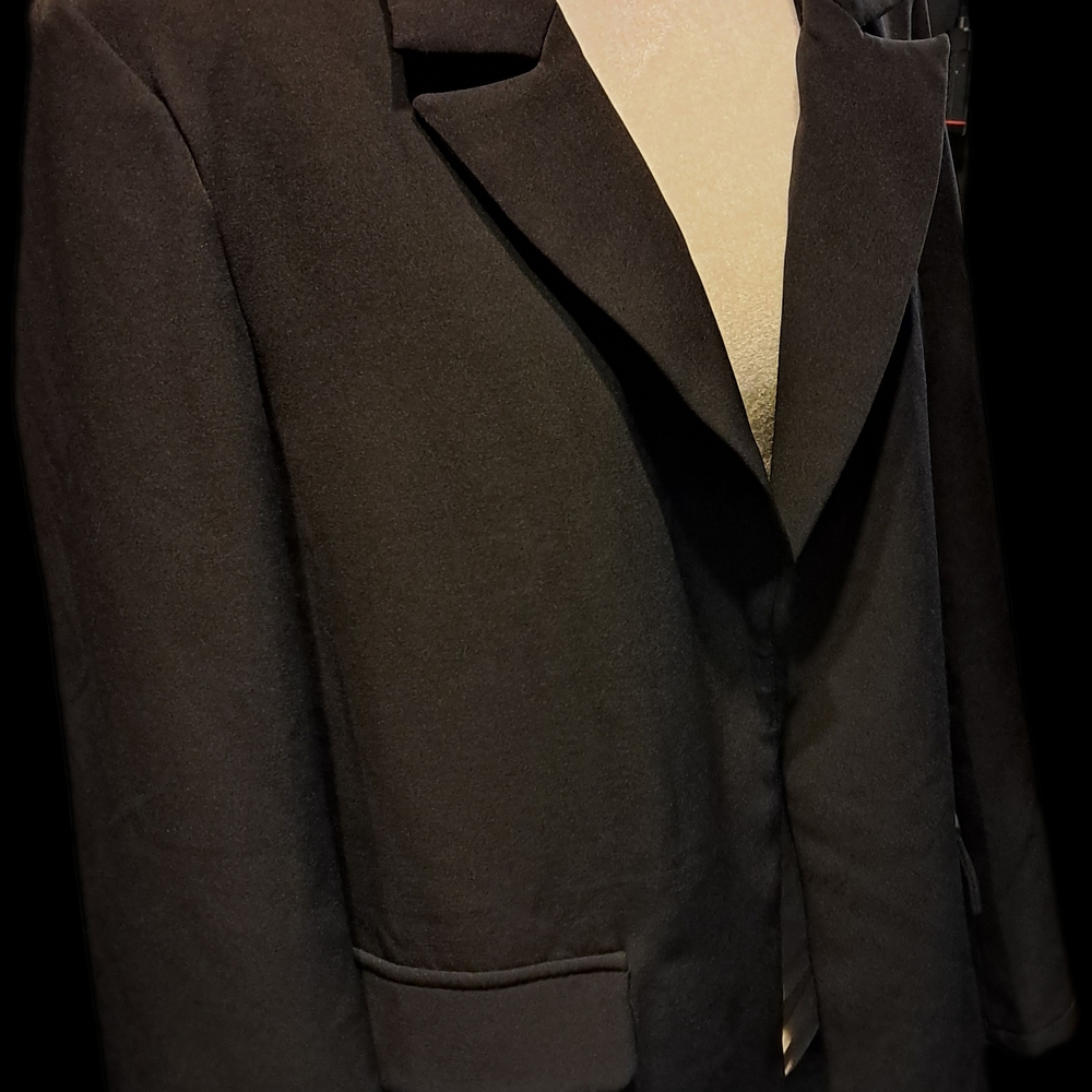 SHEIN Classic Black Blazer